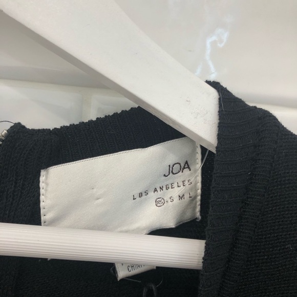 J.o.a. Short sleeve cutout Dress in Black - Picture 9 of 11